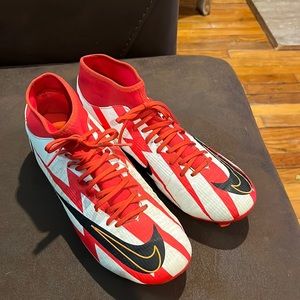 Mens soccer cleats and shin guards